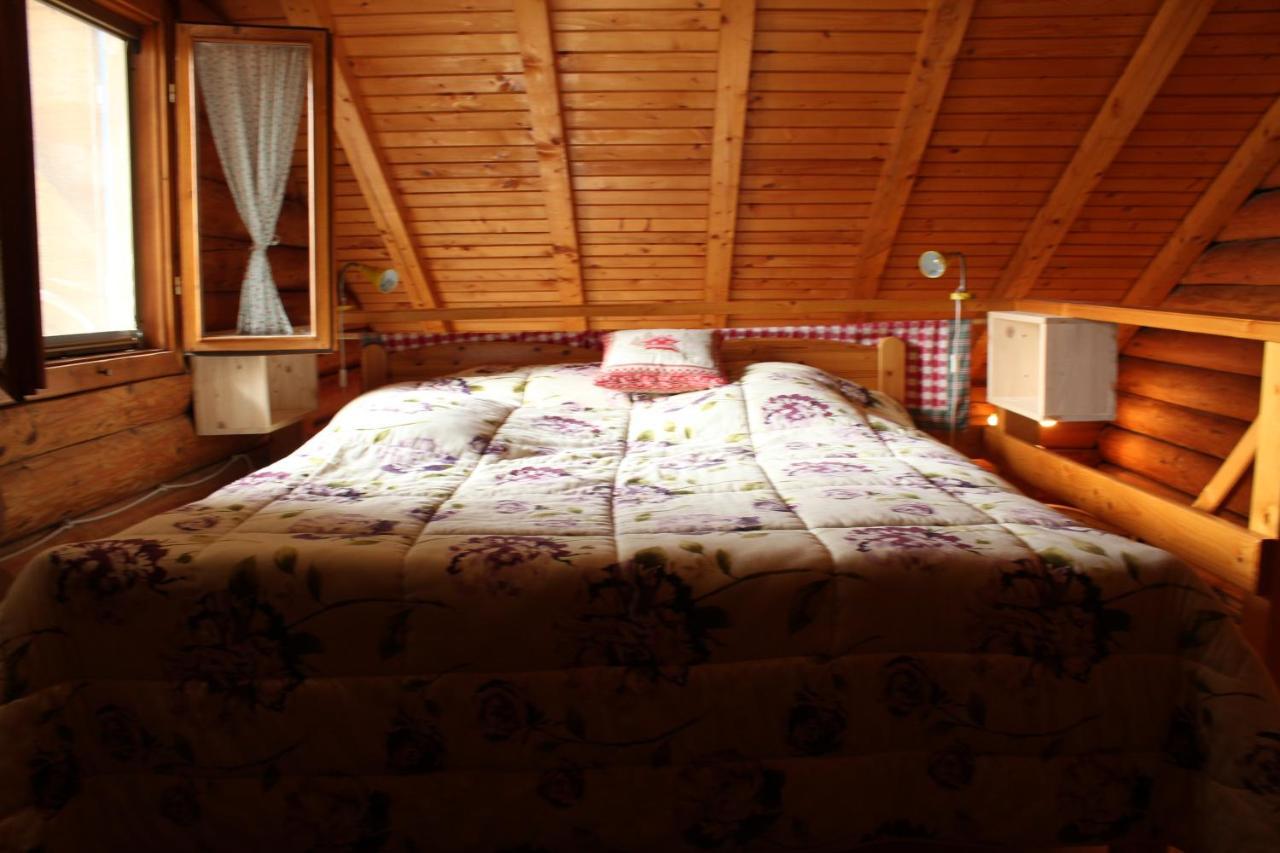 B&B Le Corone - Chalet Nel Bosco Cavalo Bagian luar foto