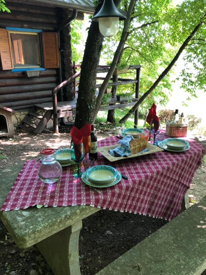 B&B Le Corone - Chalet Nel Bosco Cavalo Bagian luar foto